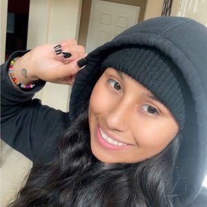 Meet your Posher, Julianna